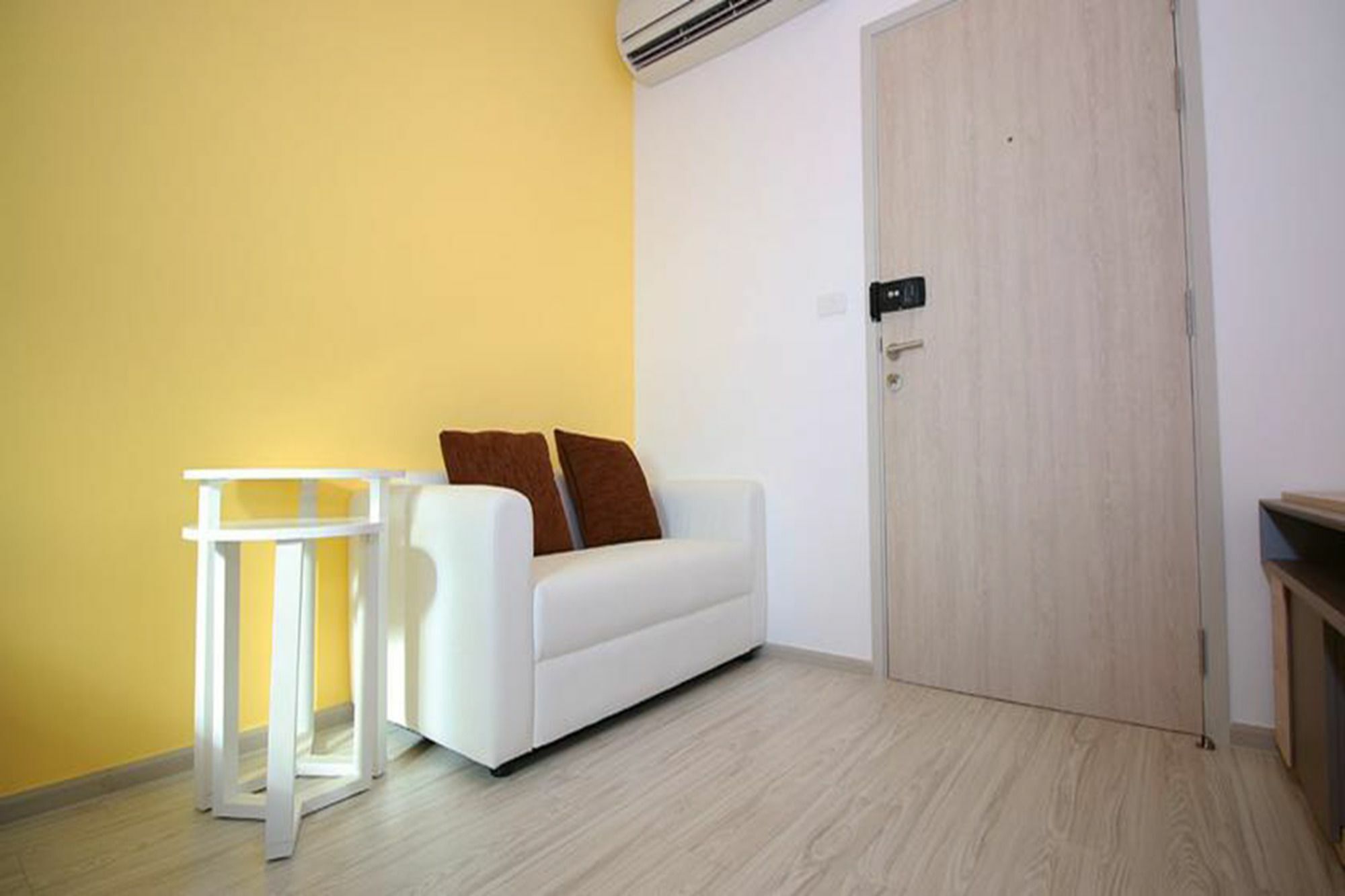 Ideo Mobi Eastgate Bangna By Winnie Bangkok Buitenkant foto